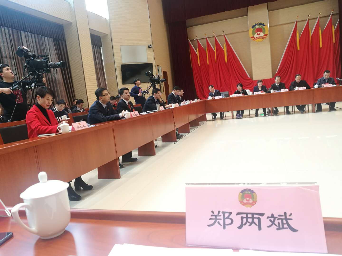 順義區(qū)政協(xié)常委、仟億達(dá)集團(tuán)董事長鄭兩斌受邀參加政協(xié)北京市順義區(qū)第五屆委員會次會議召開協(xié)商議政座談會